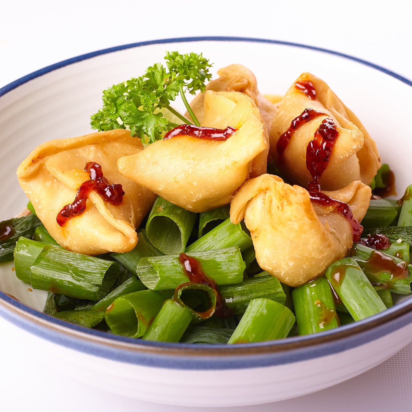 Guarenteed to be please, serve Hot Rodeo Chilli Jam with spiced samosas.