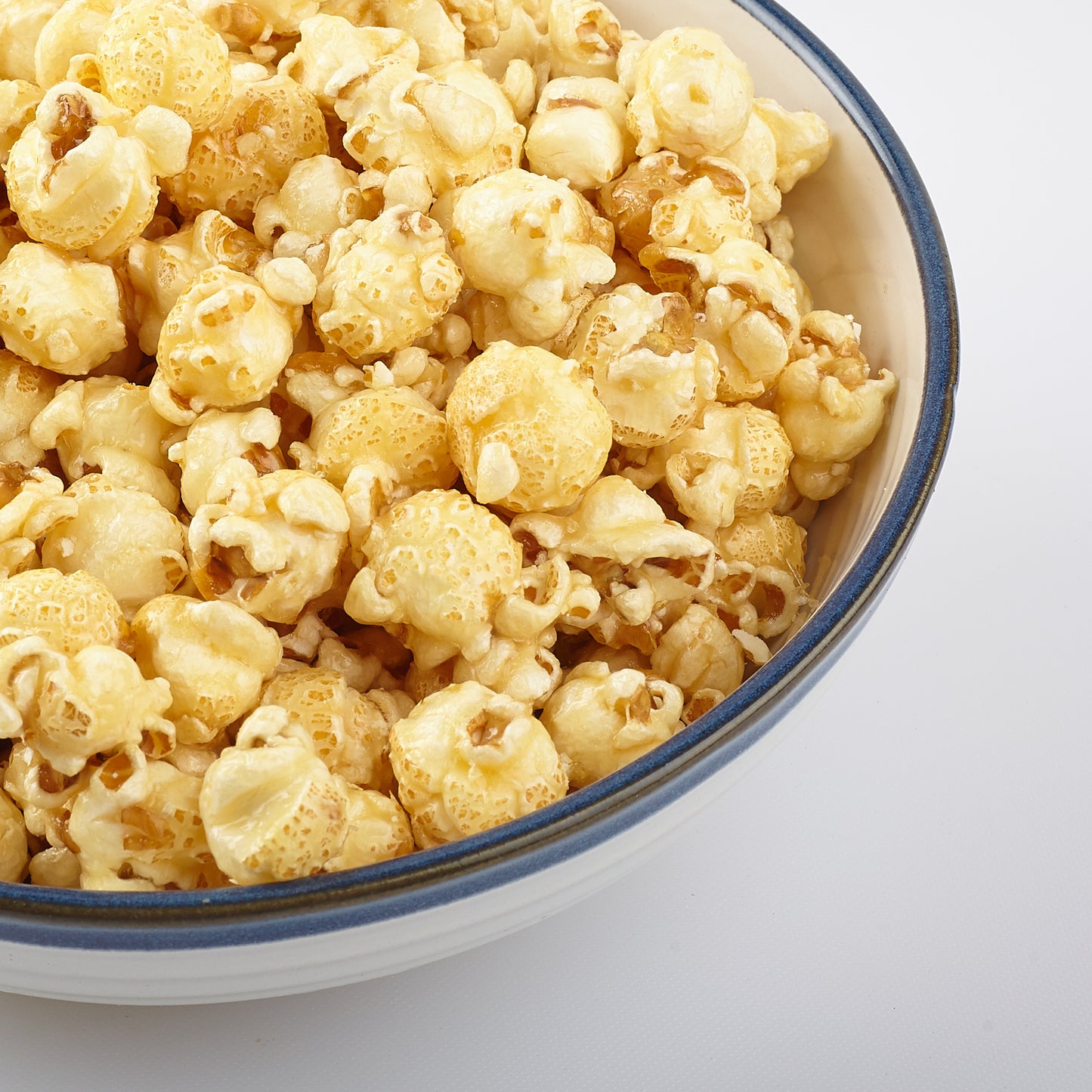 Just look at that delicious Salted Caramel Popcorn. Perfectly popped and golden. This is cruch at first bite.